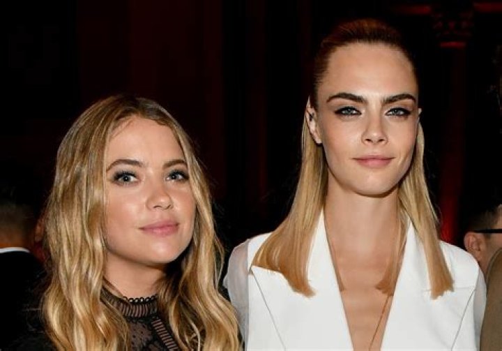 Cara Delevingne Height, Age, Boyfriend, Biography, Wiki, Net Worth