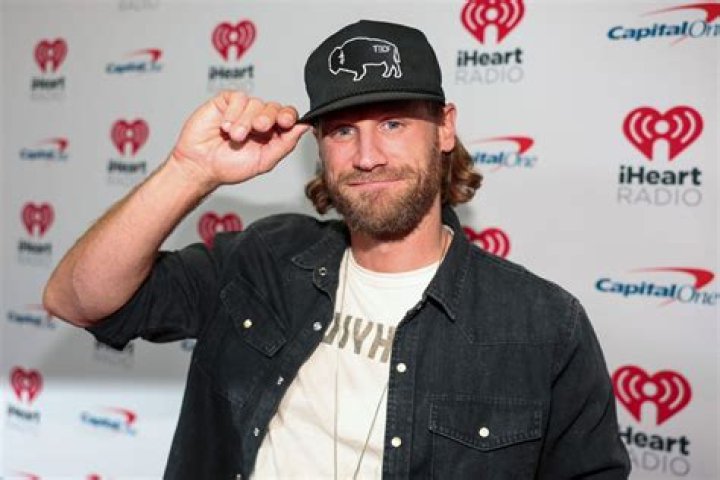 
Chase Rice ‘Cried A Lot’ While Writing Track on Upcoming Album: It’s ‘the Best Song I’ve Ever Done’ 