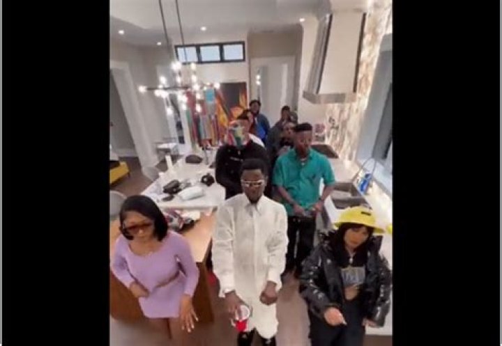 
Kizz Daniel Announces Release Date For ‘Cough 