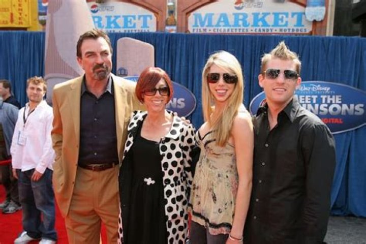 
Tom Selleck is Married to Wife: Jillie Mack. Kids: Kevin, Hannah 