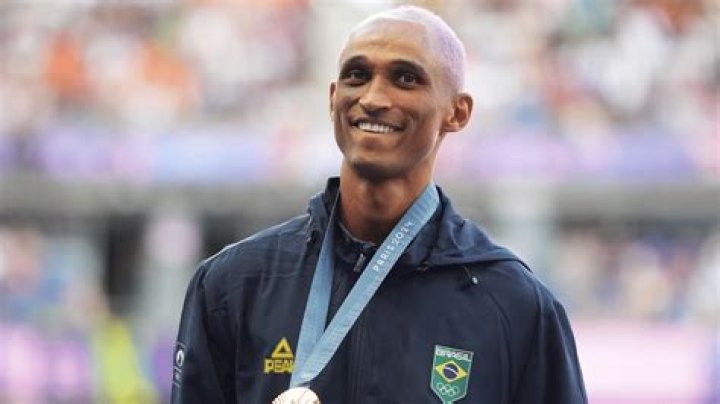 
What Happened To Alison Dos Santos Head? Injury And Scars Explained 